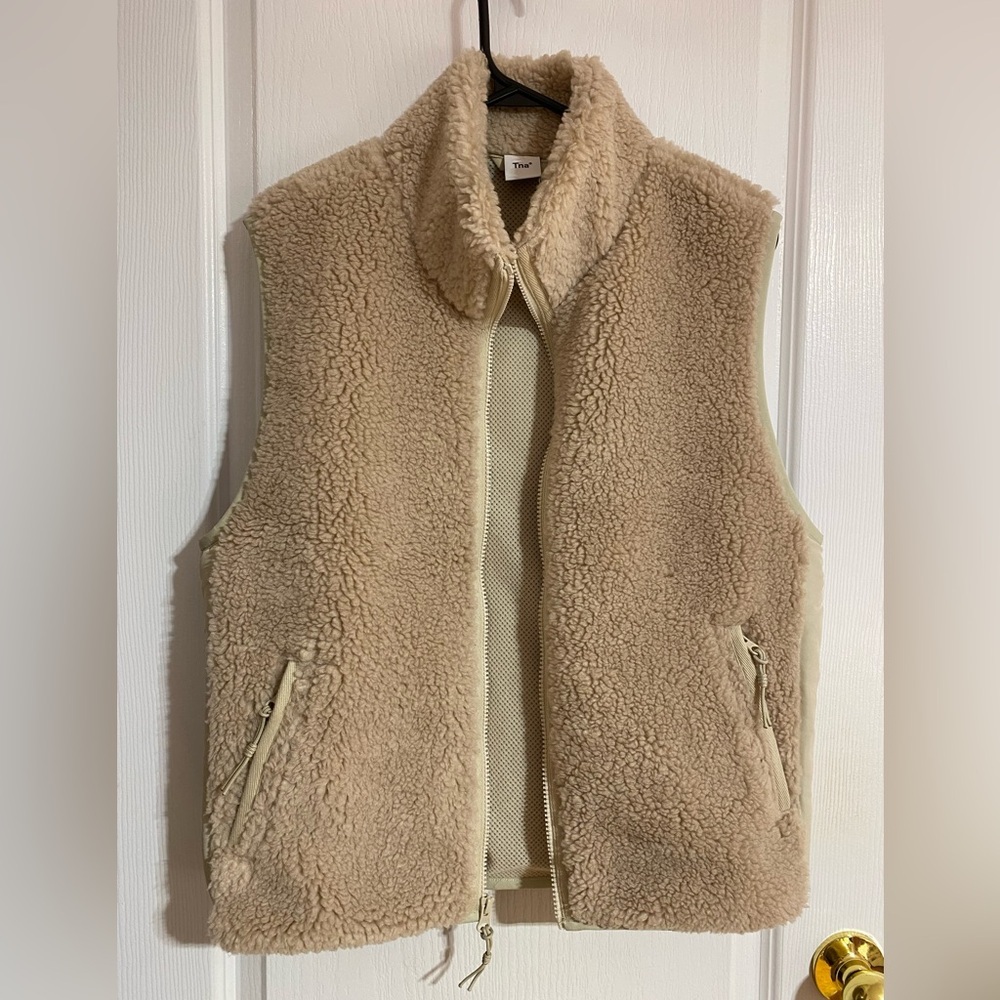 NWOT Aritzia TNA Cody Massive Polar Vest Fleece Sherpa Zip-Up Vest Size Small - Picture 6 of 13